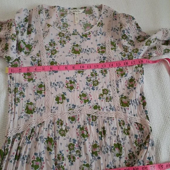 Matilda Jane Women's Size M Pink Floral Like A Lady Bohemian Crochet Tunic Top - Picture 10 of 12